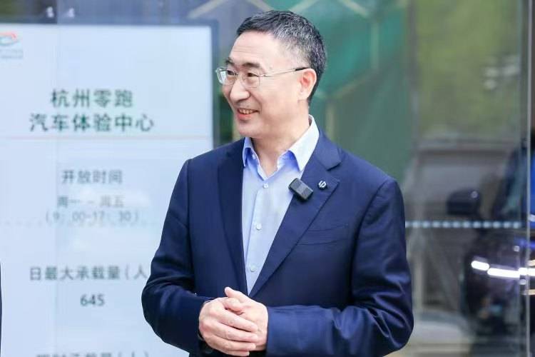 我国将实行火星取样返回使命 2031年前后带回不少于500克火星样品
